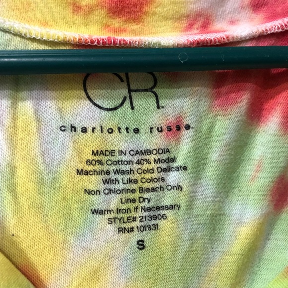 🔴 Charlotte Russe Tie Dye T-Shirt Top Sz S EUC - Picture 4 of 5